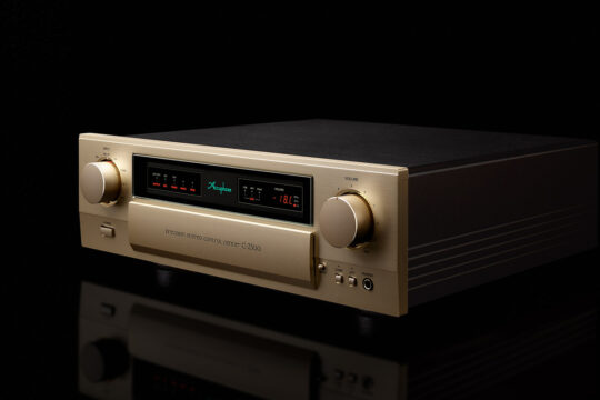 accuphase_c-2300_03