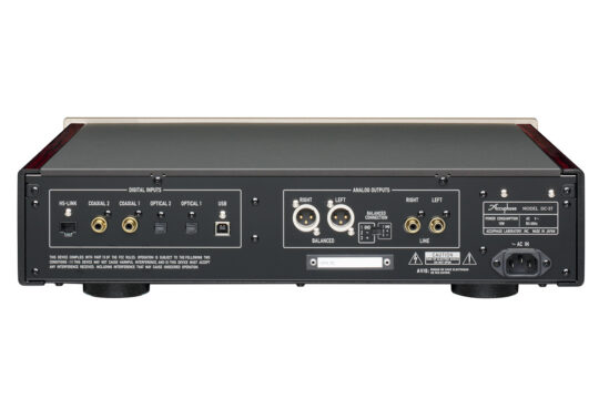 accuphase_dc-37_02